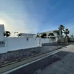 App4Rent Ground Floor - 2 Family Apartments