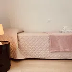 App4rent Ground Floor - 2 Family Apartment